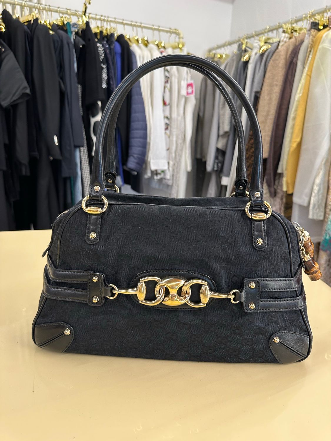 BORSA GUCCI PELLE E TESSUTO MONOGRAM NERA