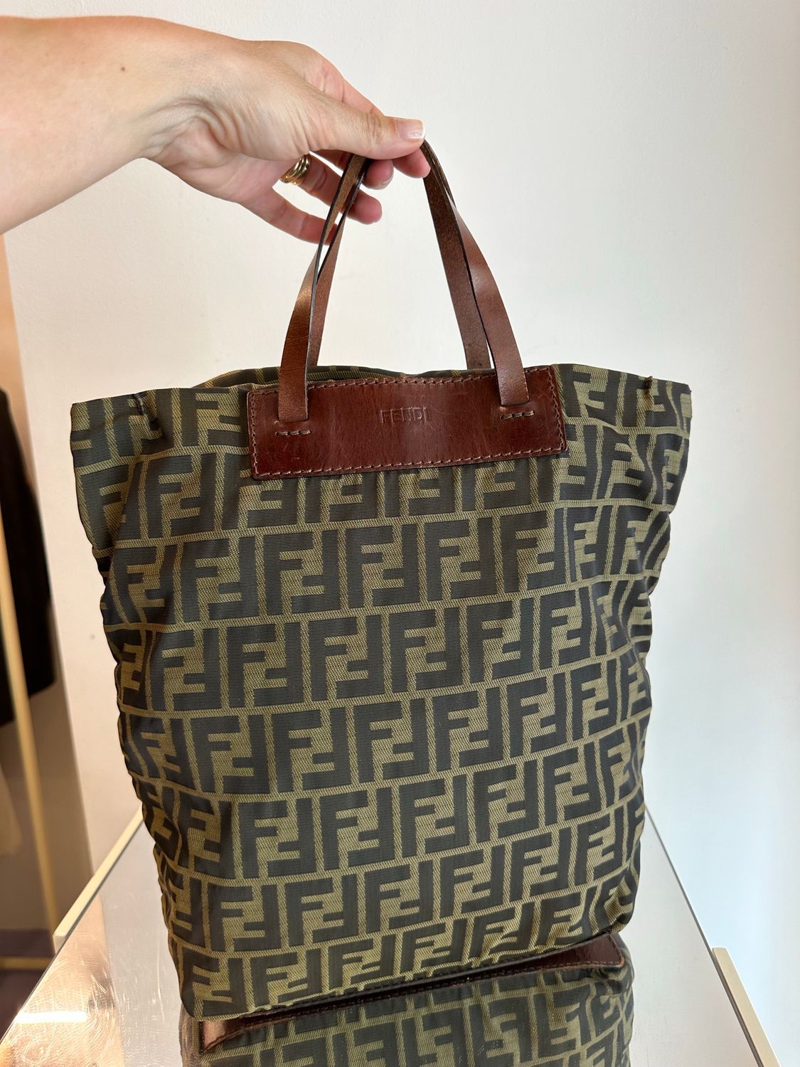 SHOPPER FENDI ZUCCA ORIGAMI MANICI CORTI IN PELLE