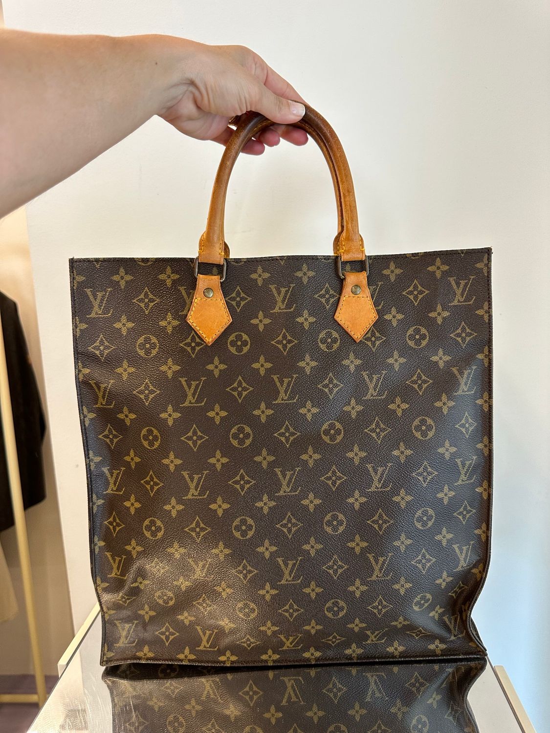 LOUIS VUITTON SAC PLAT