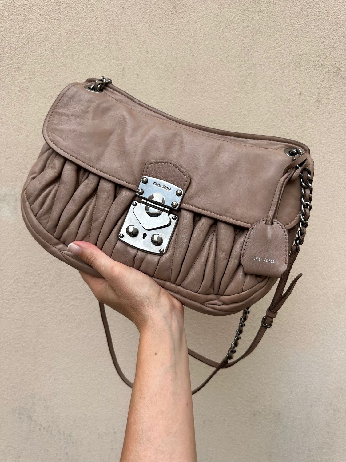 BORSA MIU MIU COFFER NUDE DOPPIA TRACOLLA