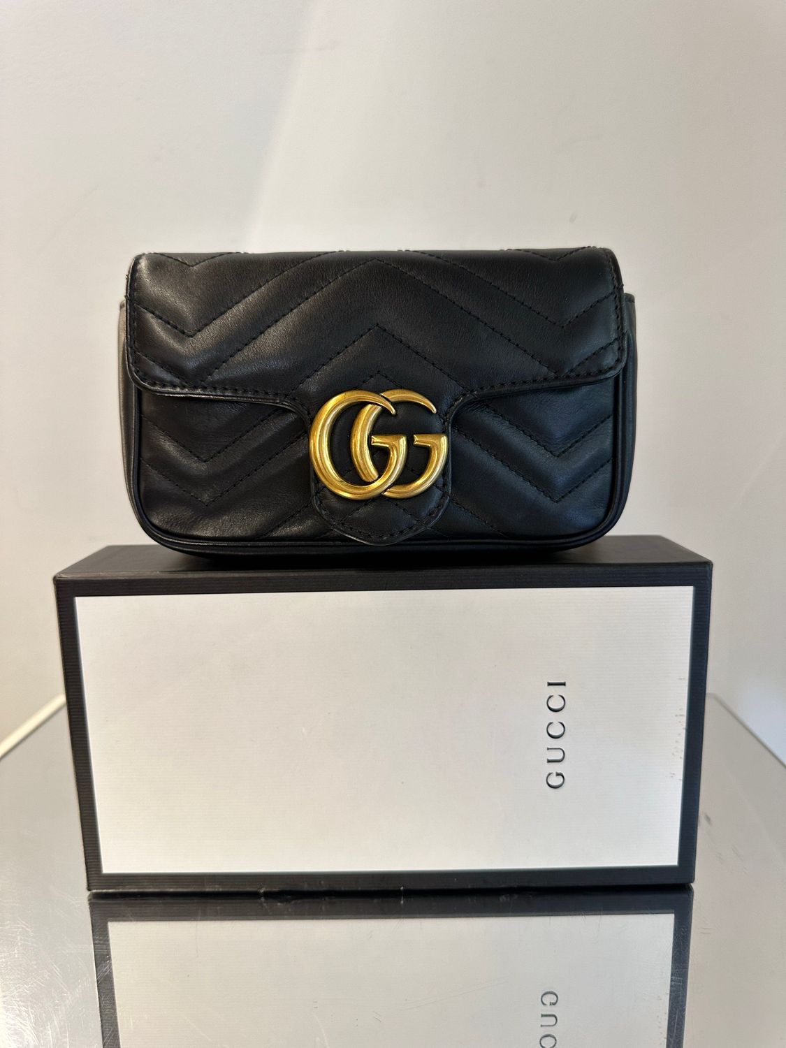 MINI MARMONT GUCCI PELLE NERA HARDWARE ORO