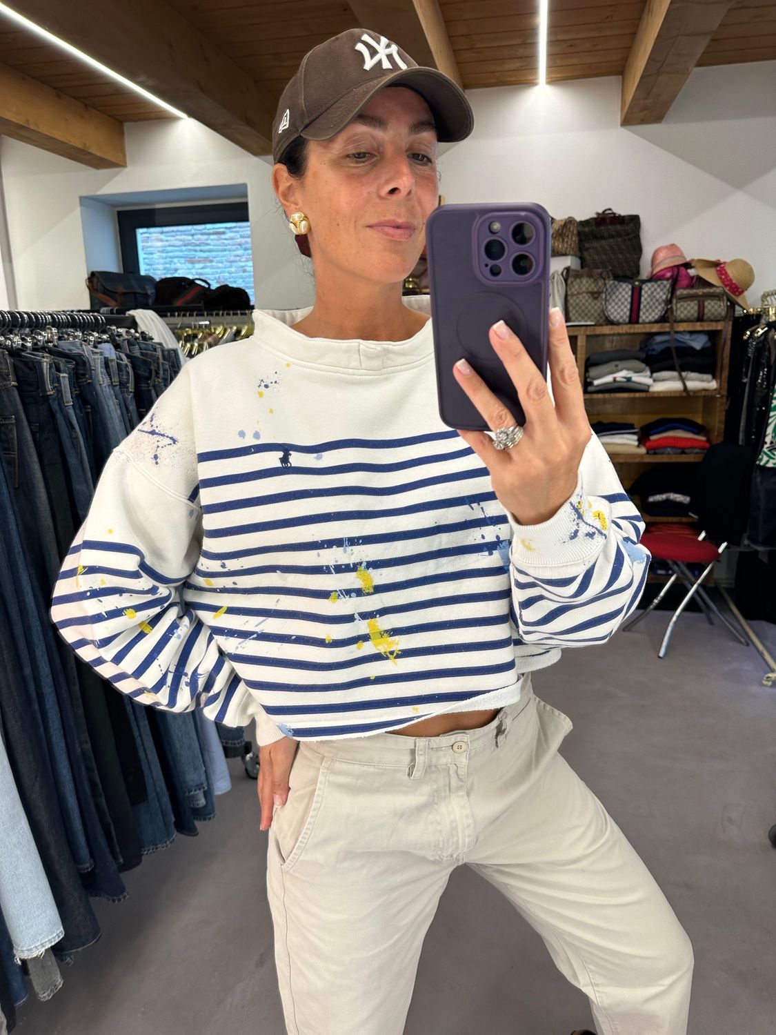 FELPA RALPH LAUREN CROP BIANCA RIGA BLU CAVALLINO BLU CON SCHIZZI