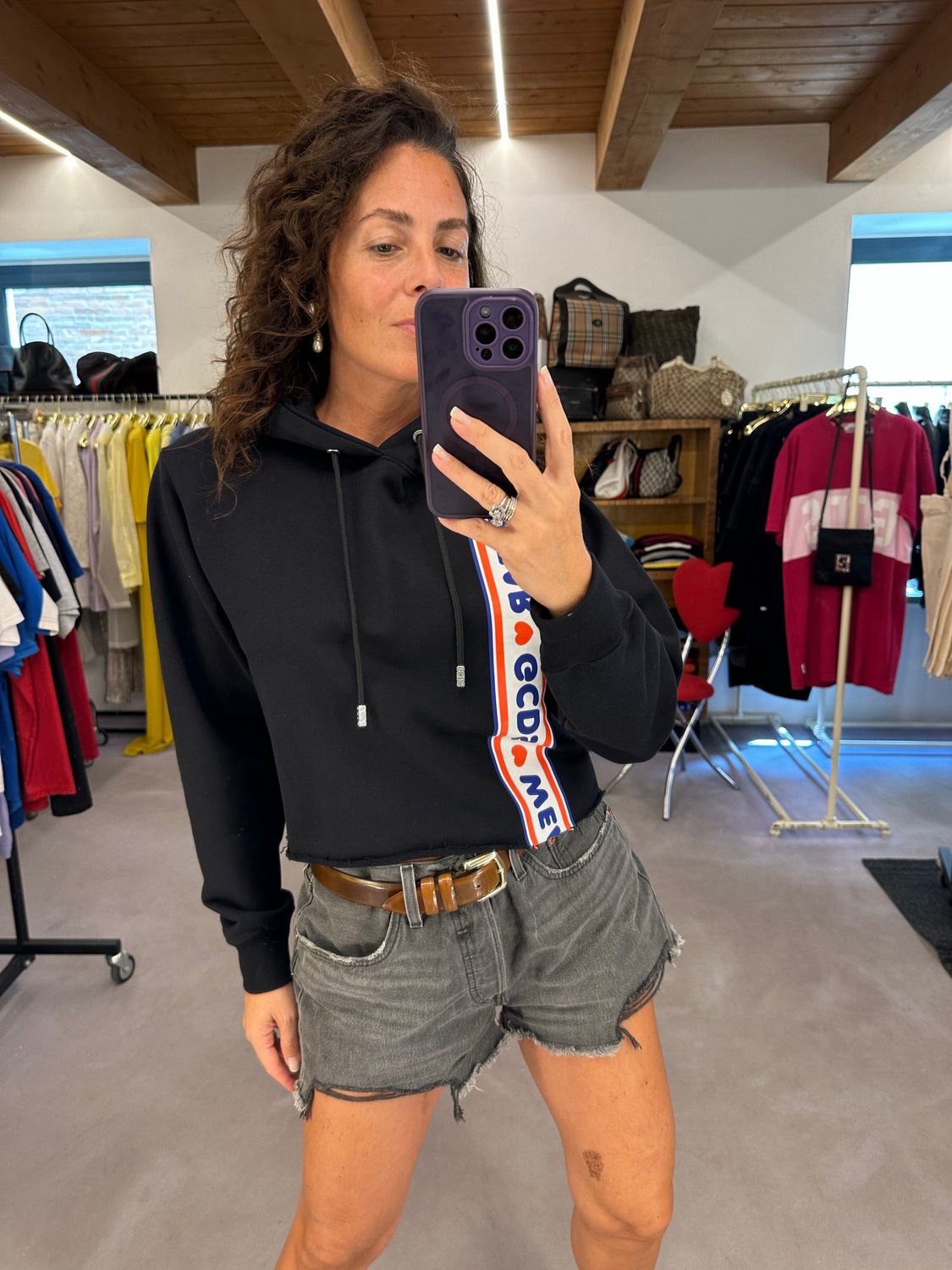 FELPA GCDS NUOVA CON CAPPUCCIO