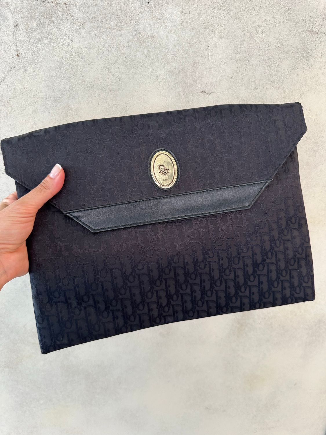 CLUTCH A BUSTA DIOR VINTAGE TESSUTO MONOGRAM NERO LOGO CAMMEO