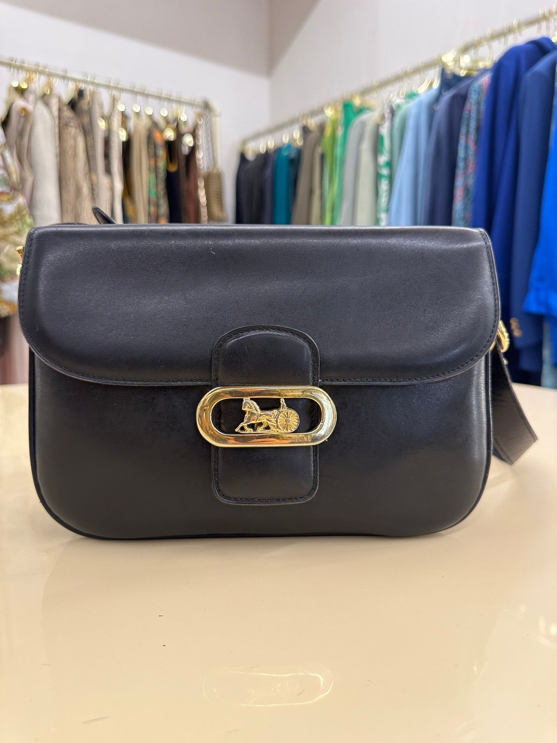 ICONICA CELINE VINTAGE PELLE NERA LOGO CALESSE