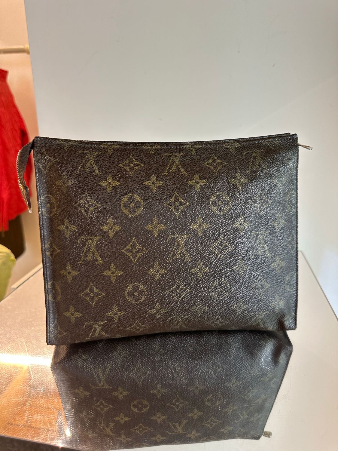 LOUIS VUITTON TOILETTE 26 VINTAGE