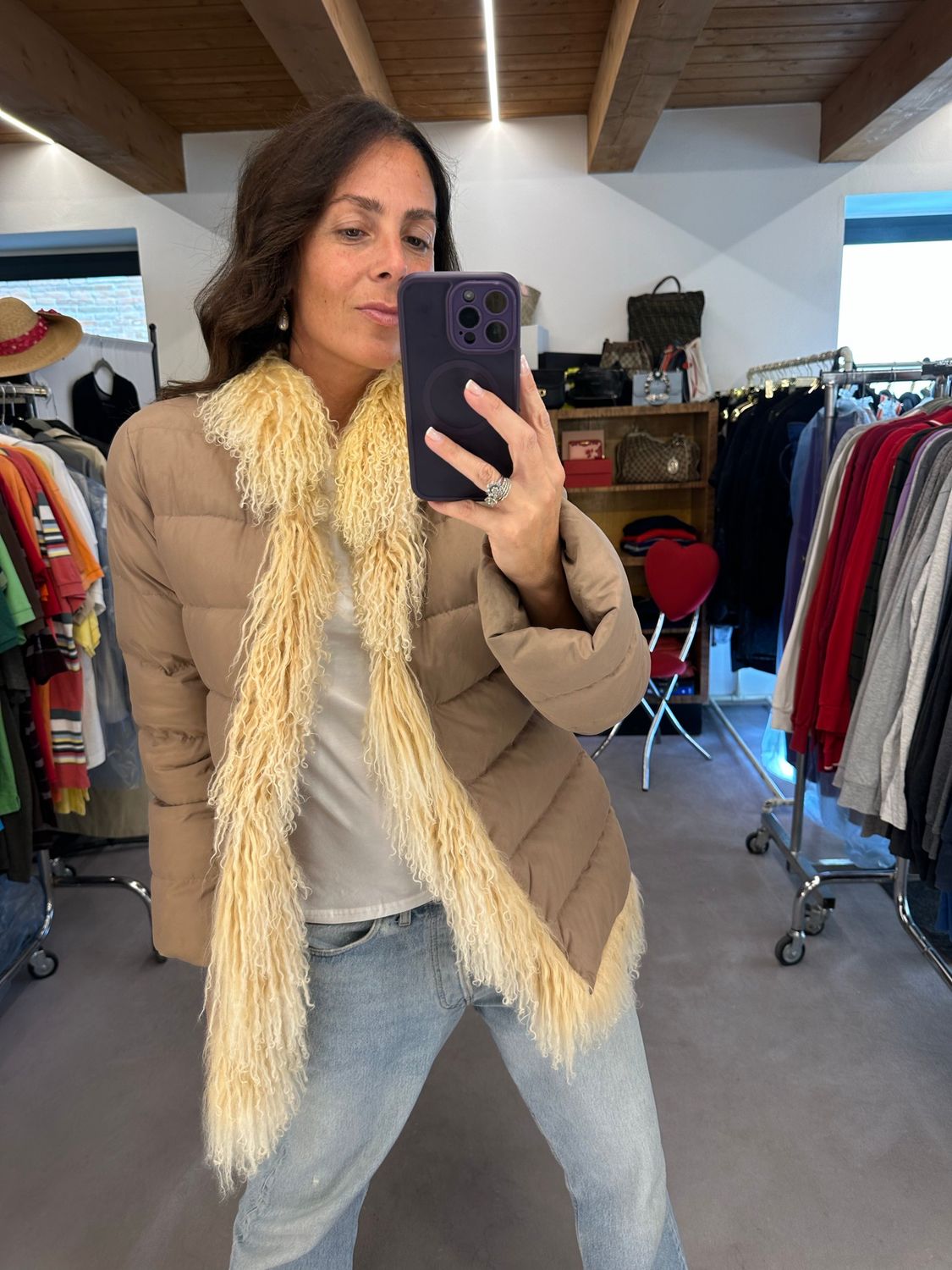 PIUMINO MONCLER PROFILI IN MONGOLIA