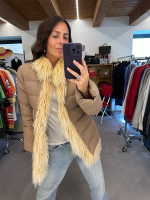 PIUMINO MONCLER PROFILI IN MONGOLIA