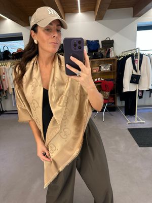 SCIALLE GUCCI LANA E SETA CHAMPAGNE 140x140