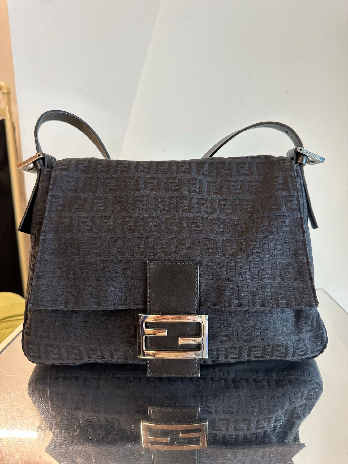 MITICA MAMA BAGUETTE FENDI MONOGRAM ZUCCHINO NERO