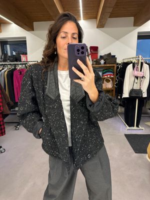 BOMBER ANNI 80 NERO LANA BOUCLÉ CHANEL STYLE