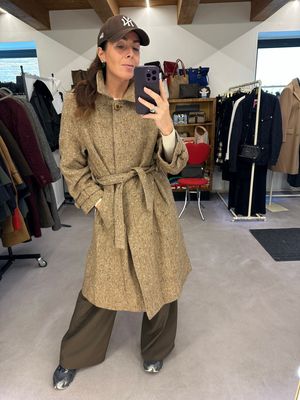 CAPPOTTO VINTAGE SPINATO MARRONE CHIARO CON CINTA IN VITA