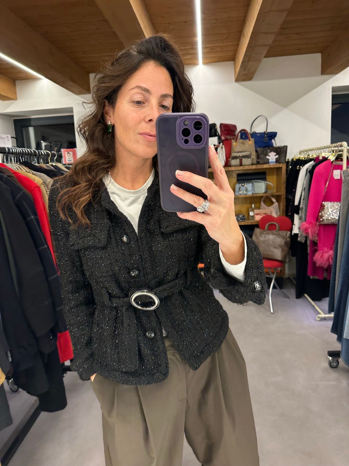 GIACCHINA BOUCLÉ LANA NERA E FILO LAMINATO NERO