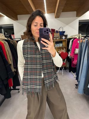 SCIARPA BURBERRY FANTASIA CHECK GRIGIO ANTRACITE PURA LANA VERGINE
