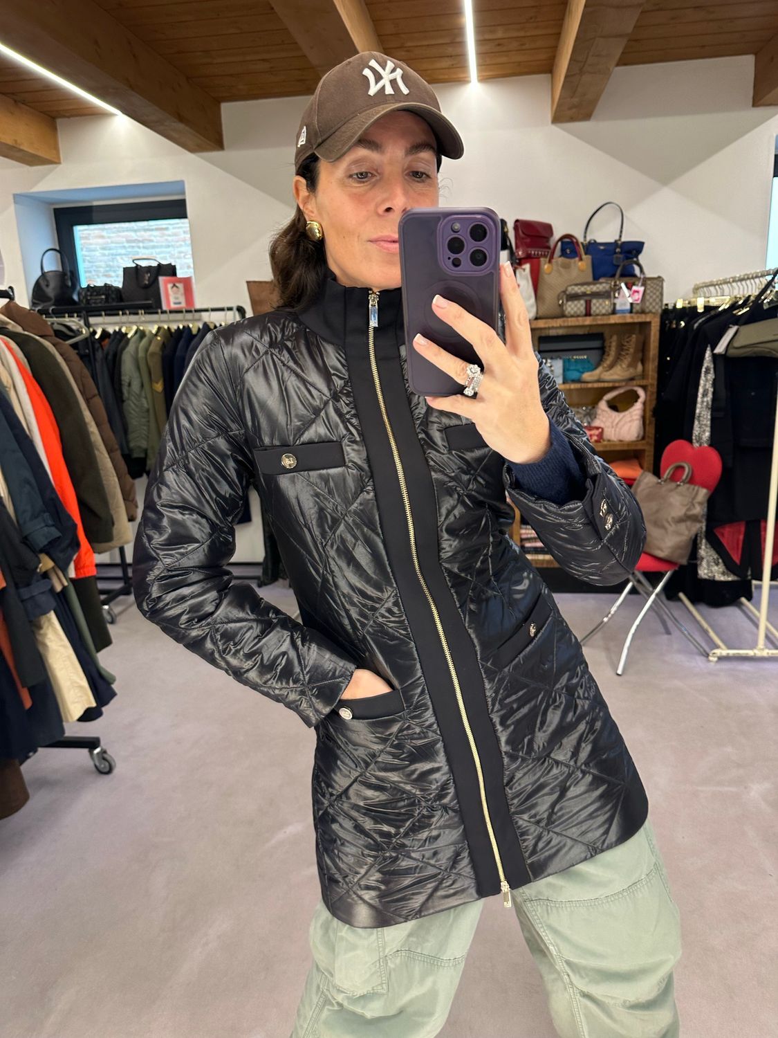 PIUMINO LUISA SPAGNOLI NERO LUCIDO PROFILI MAT E METALLERIA ORO TG S