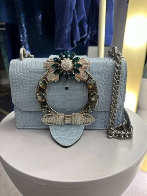 BORSA MIU MIU PELLE STAMPA COCCO AZZURRA E FIBBIA GIOIELLO