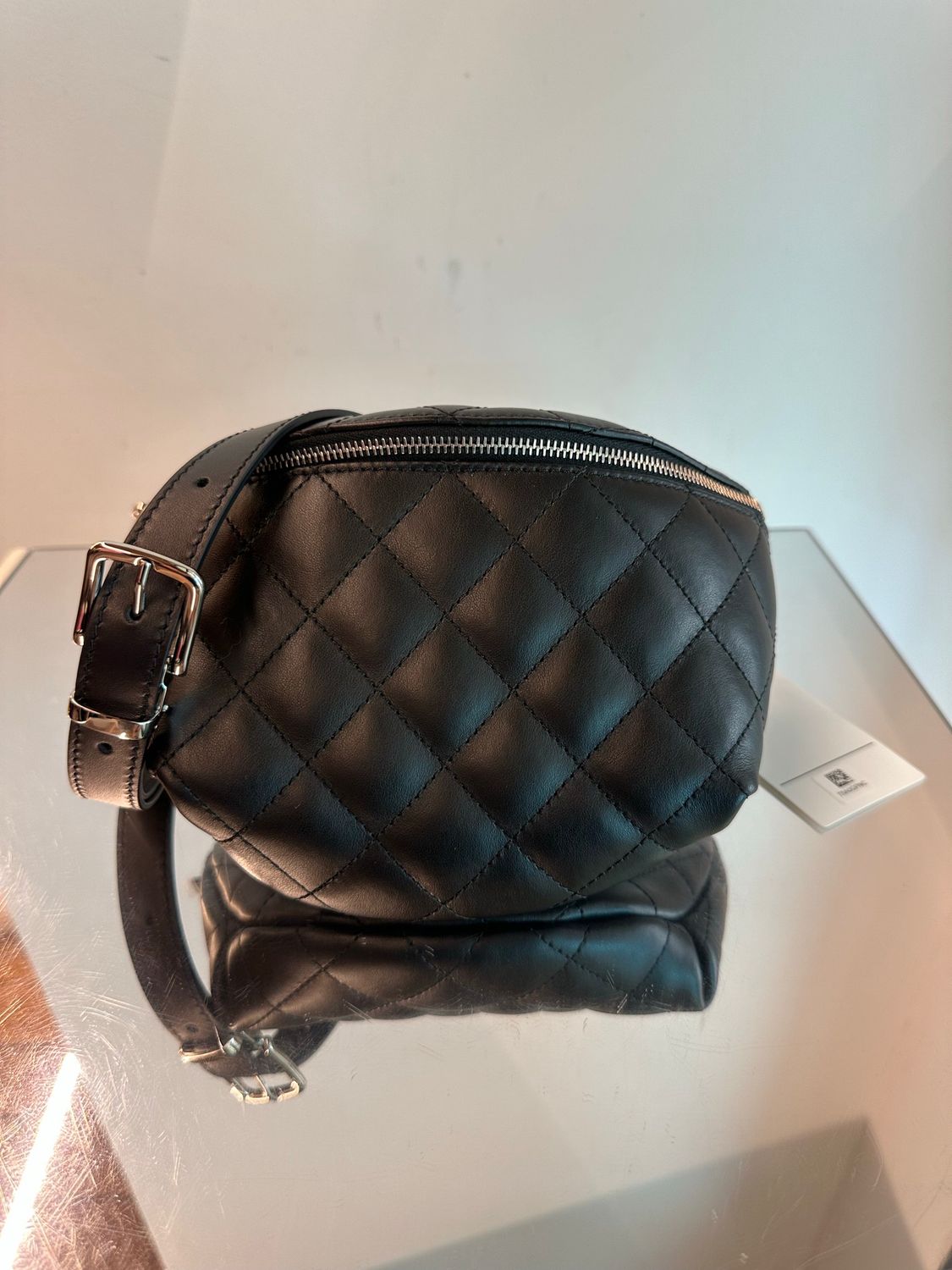LE SAC BANANE CHANEL NUOVO