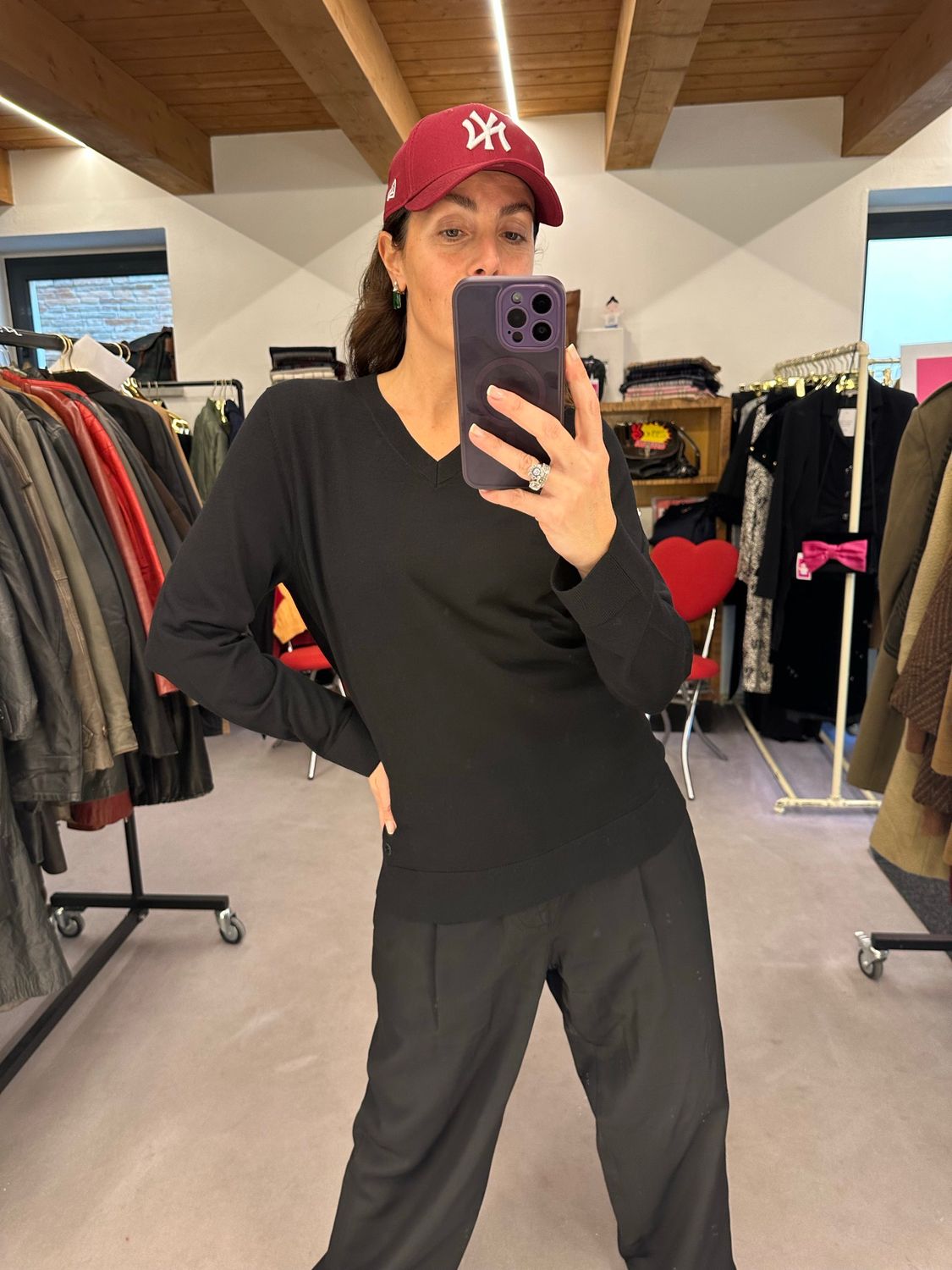 MAGLIONCINO V NECK CHANEL NERO TG M UNISEX