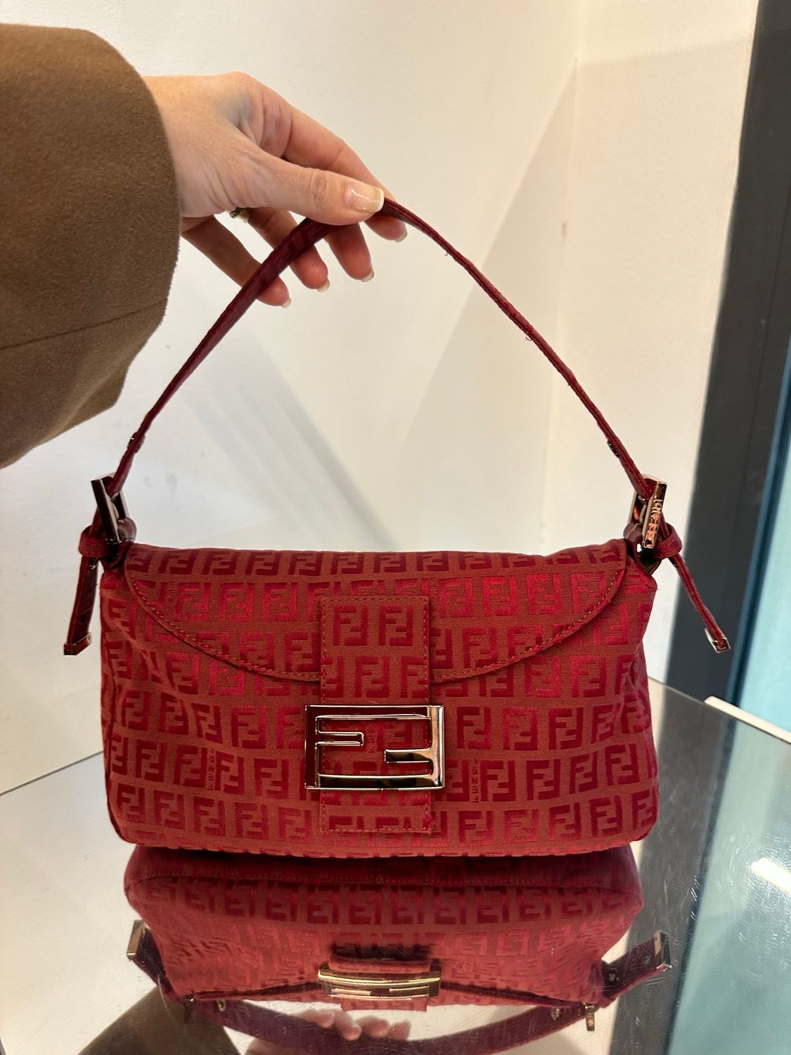 BAGUETTE FENDI BORDEAUX 