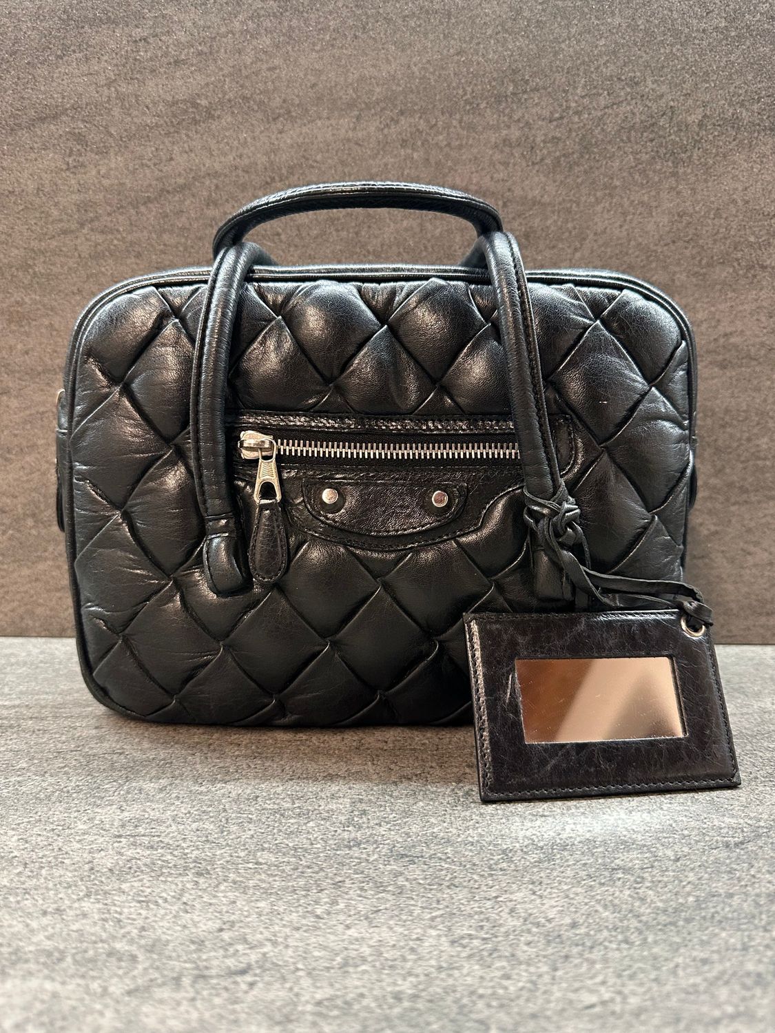 BALENCIAGA CITY MATELLASSE NERA