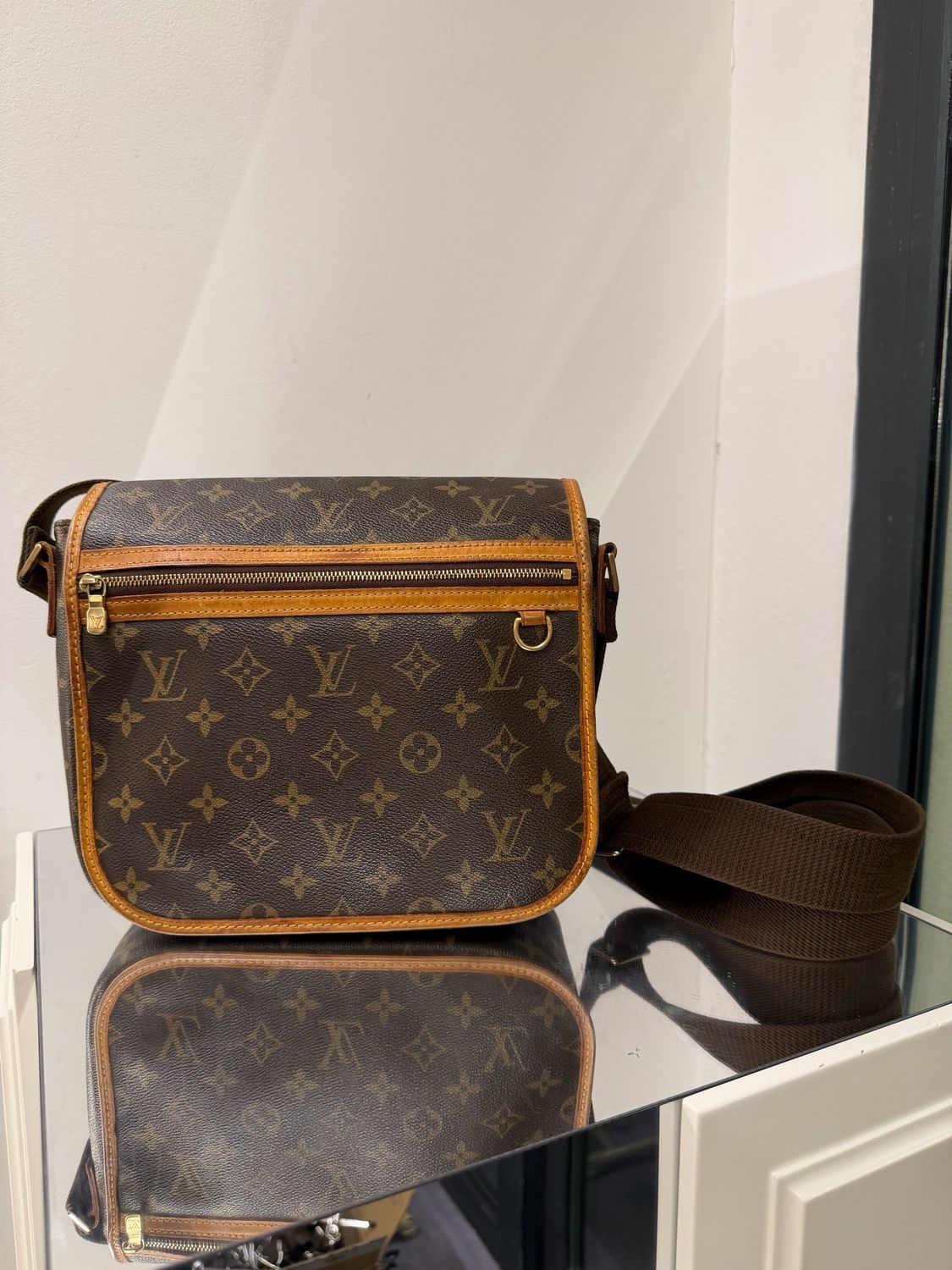TRACOLLA LOUIS VUITTON