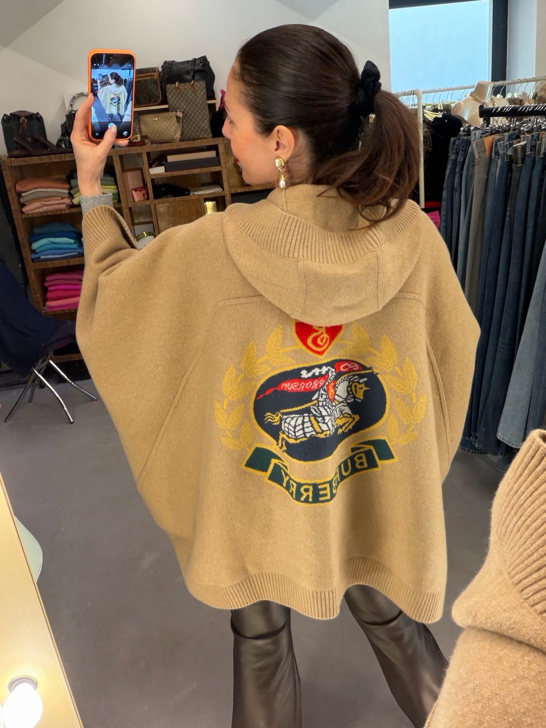 PONCHO MANTELLA BURBERRY 