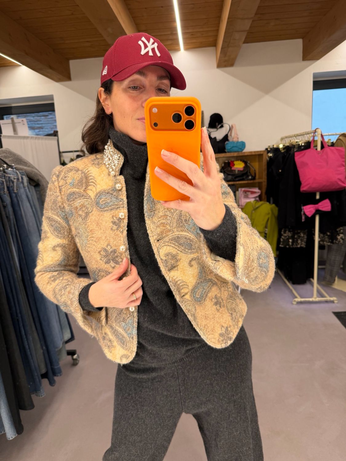 GIACCA MONICA MAGNI LANA BOUCLE FANTASIA E PERLE