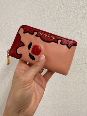 PORTAFOGLIO BUSTINA MIU MIU LIMITED EDITION 