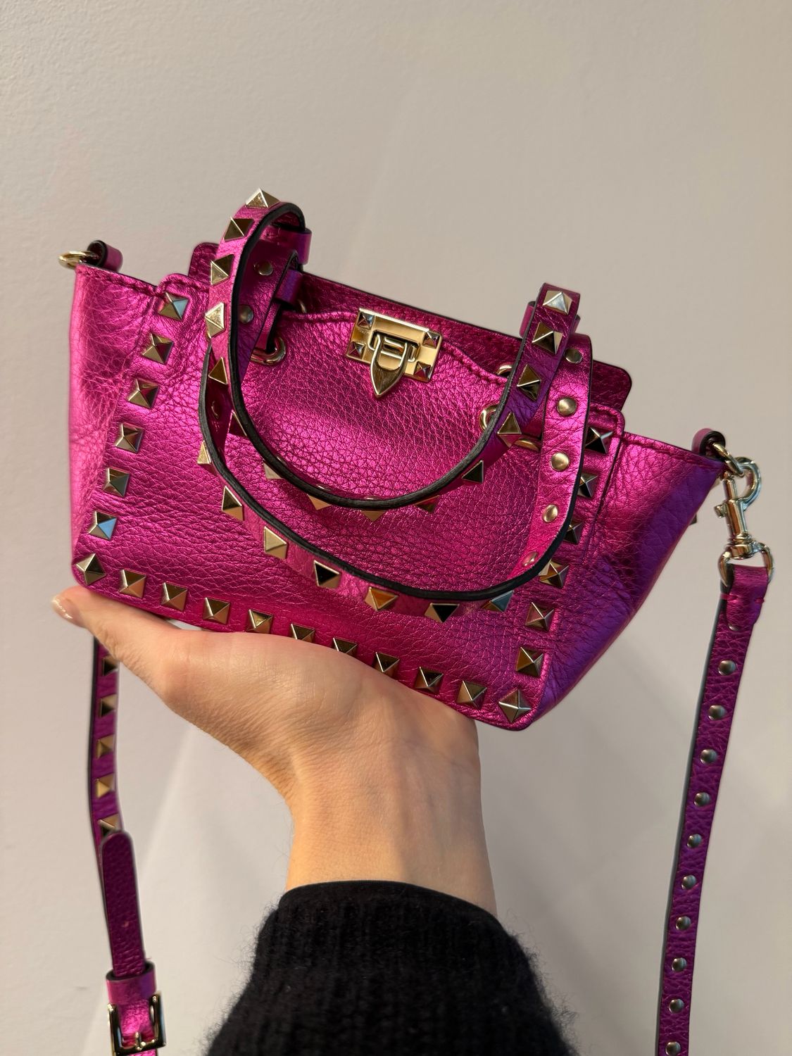MINI SHOPPER VALENTINO ROCKSTUD 