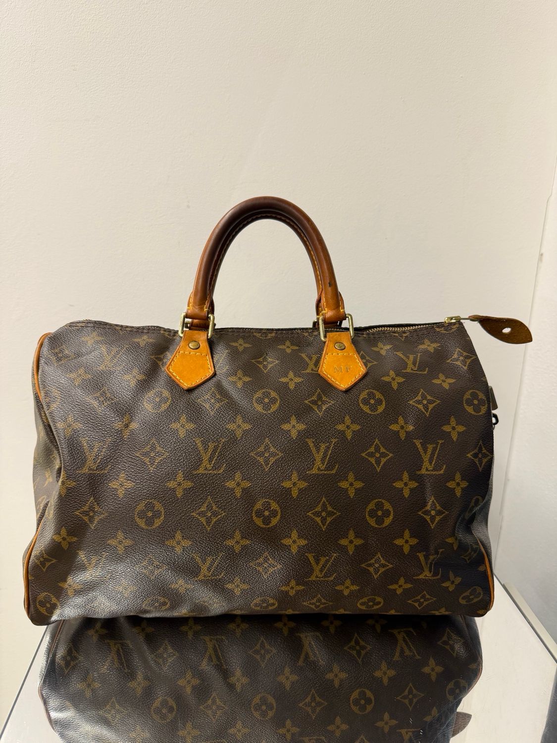 LOUIS VUITTON SPEEDY 35