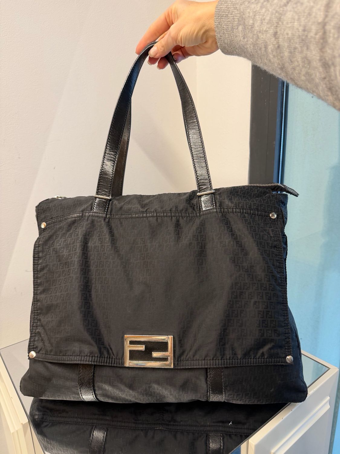 FENDI MAMA BAGUETTE NYLON NERO MONOGRAM MINI