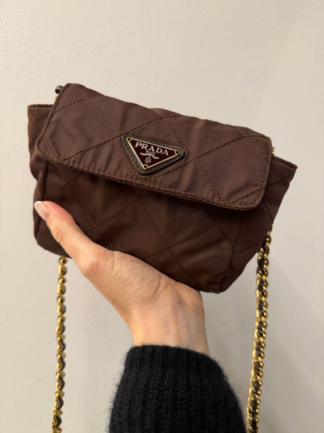 TRACOLLINA PRADA VINTAGE NYLON TRAPUNTATO MARRONE