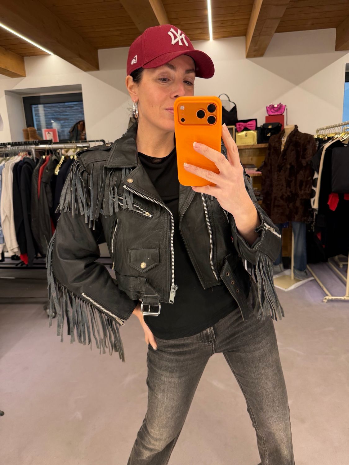 CHIODO VINTAGE VERA PELLE CON FRANGE NERO DONNA TG 42