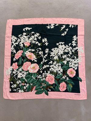 FOULARD VALENTINO PURA SETA 88X88