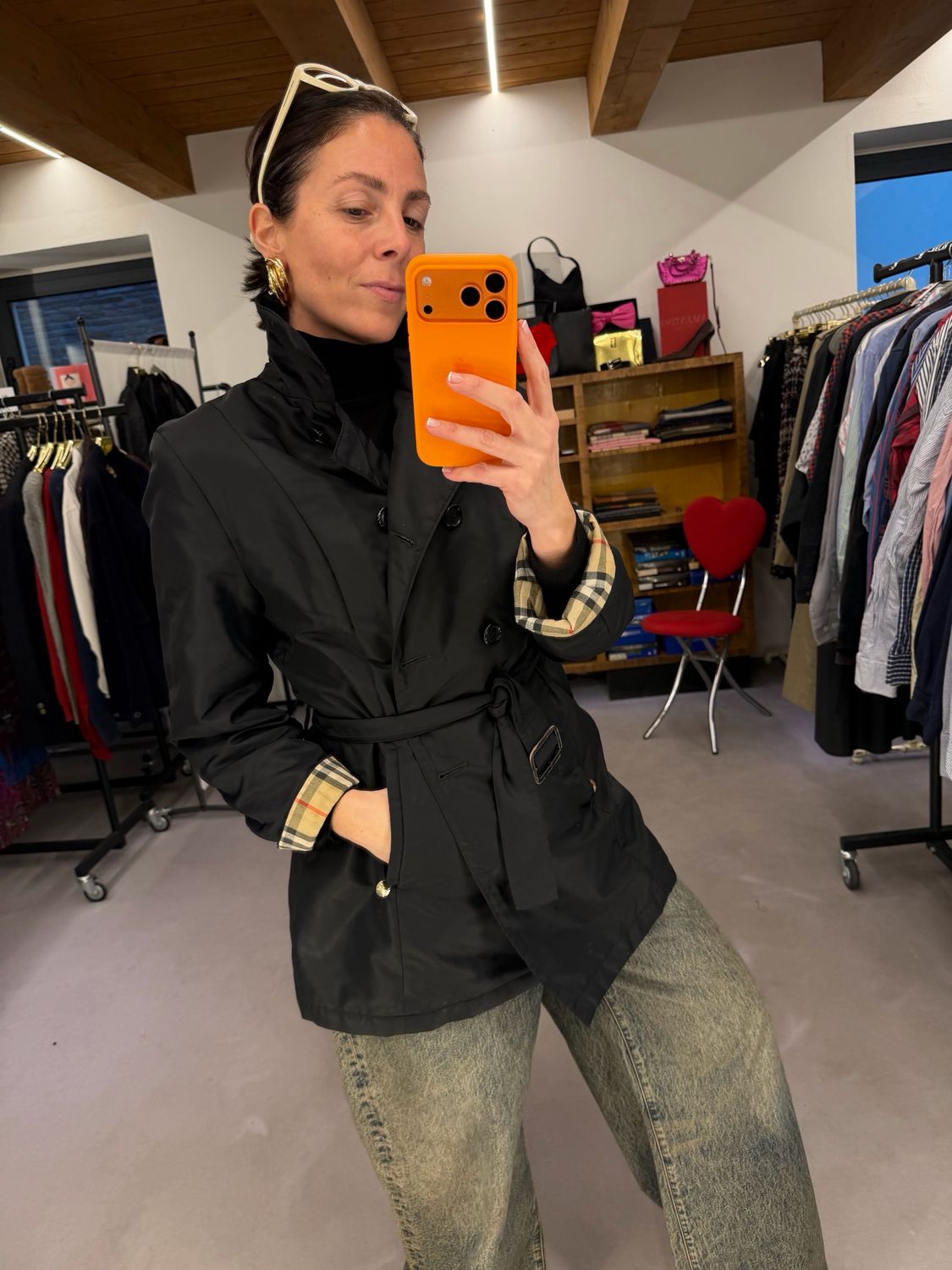 TRENCH BURBERRY NYLON NERO TRAPUNTATO INTERNAMENTE FANTASIA CHECK DONNA TG 44