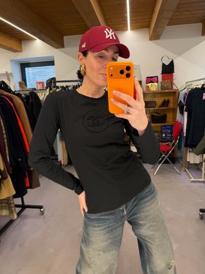 T-SHIRT CHANEL MANICA LUNGA LOGO ROSONE 