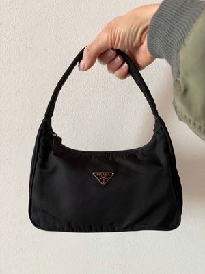 BORSA PRADA NYLON NERO MODELLO HOBO