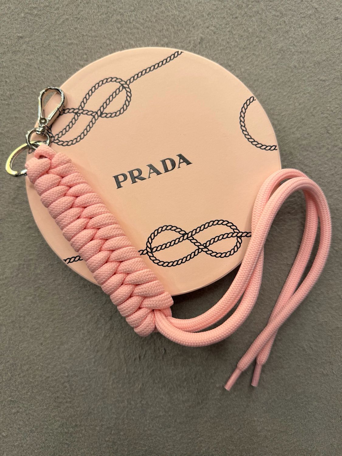 CHARM PRADA ROSA