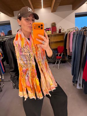 STOLA EMILIO PUCCI PURA SETA FRANGIA TAGLIO VIVO