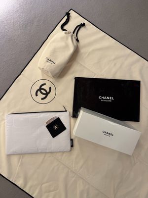 SET CHANEL TELO MARE POCHETTE E SPECCHIETTO