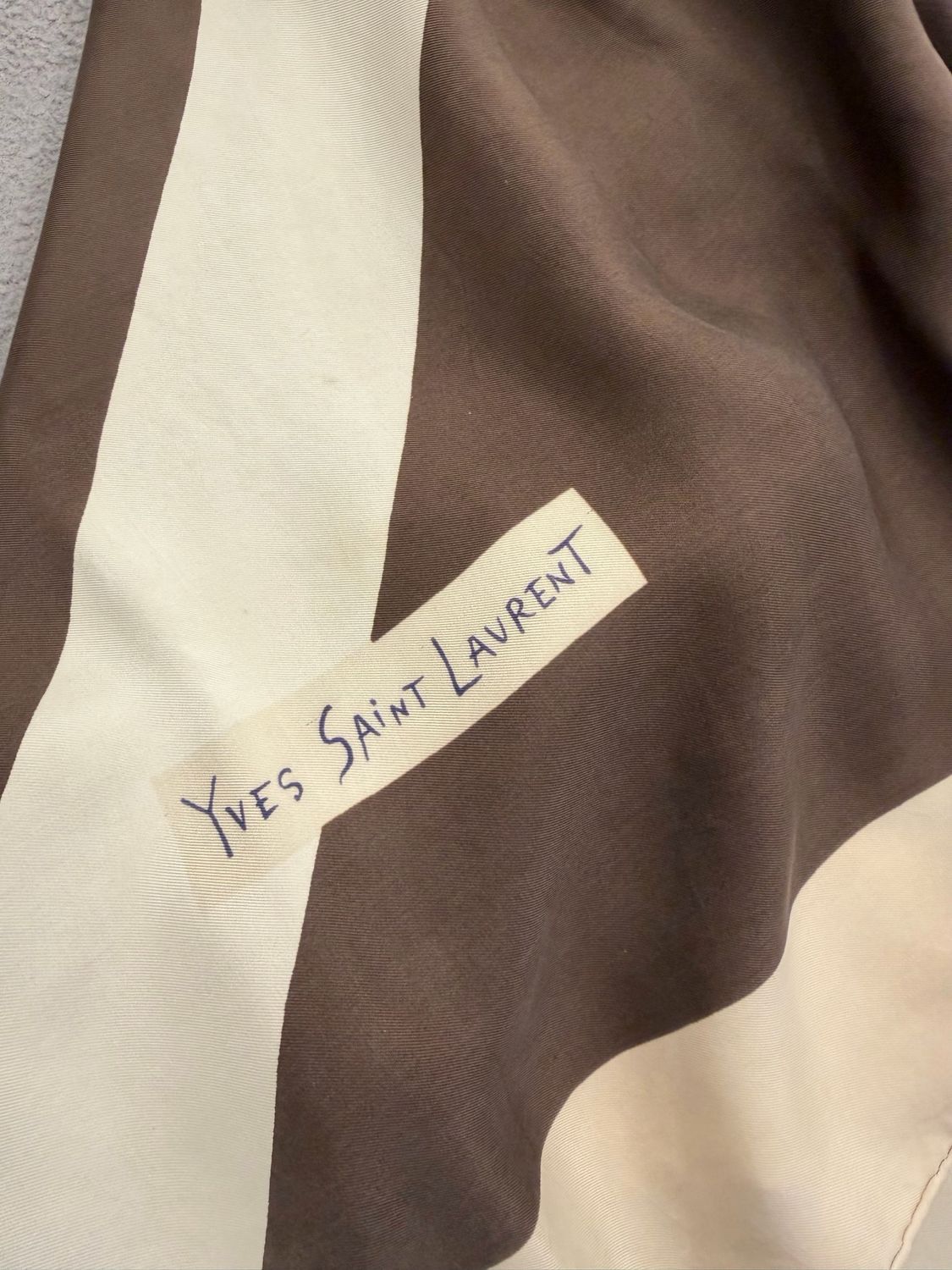 FOULARD YSL FANTASIA GEOMETRICA PURA SETA