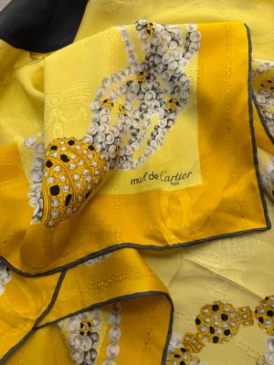 FOULARD CARTIER PANTERA FONDO ORO FOULARD CARTIER PANTERA FONDO ORO