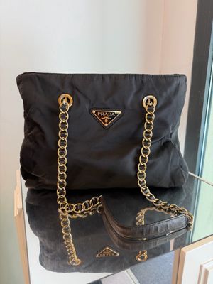 BORSA PRADA VINTAGE NYLON NERO CATENE ORO
