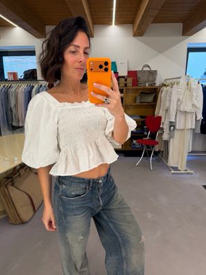 CAMICETTA TOP COTONE BIANCO CON INTAGLI ALLE MANICHE