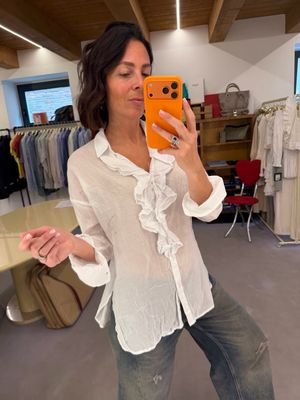 CAMICIA GARZA DI COTONE BIANCA CON DÉCOLLETÉ VOLANT