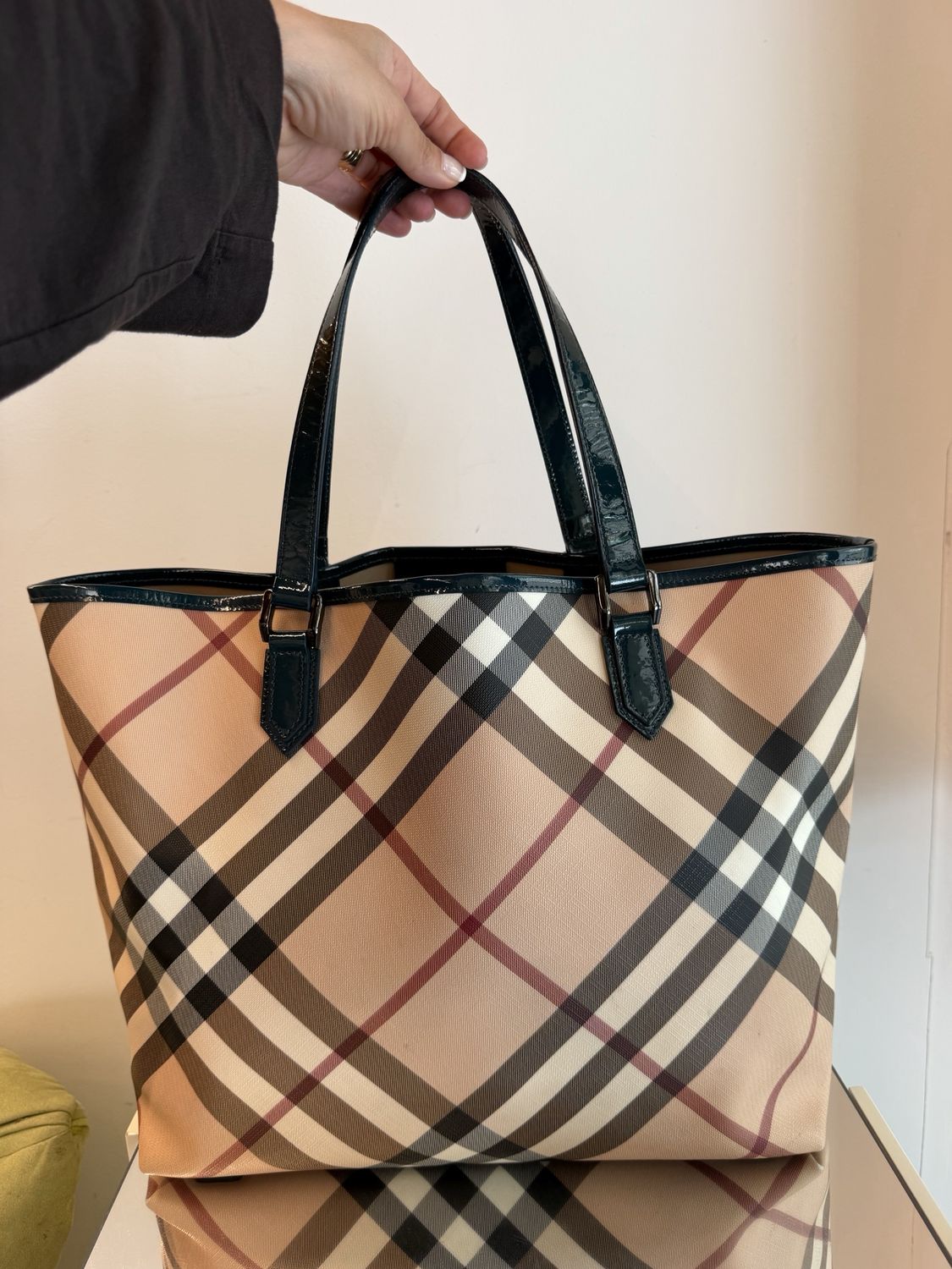 SHOPPER A TRAPEZIO BURBERRY 
