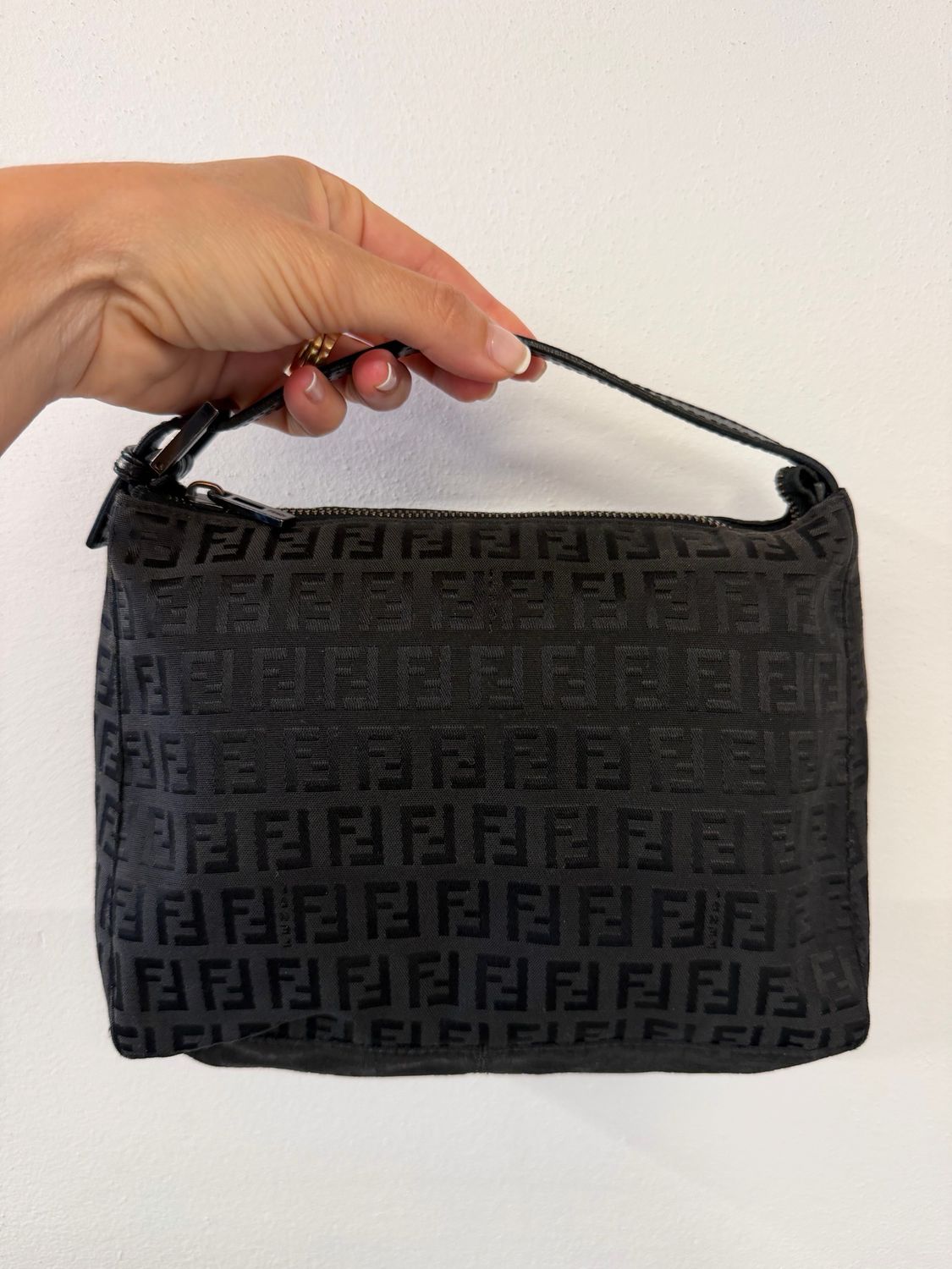 BORSA FENDI TESSUTO MONOGRAM ZUCCHINO NERO