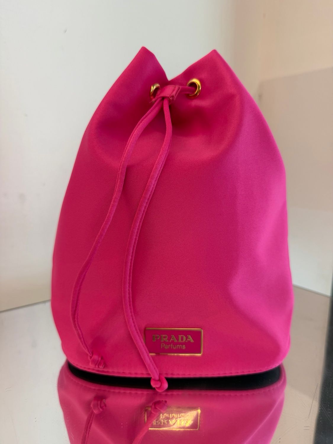 NECESSAIRE PRADA FUCSIA LINEA CANDY PARFUM 