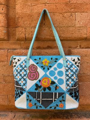 BORSA FENDI VINTAGE RICAMI PERLINE AZZURRO