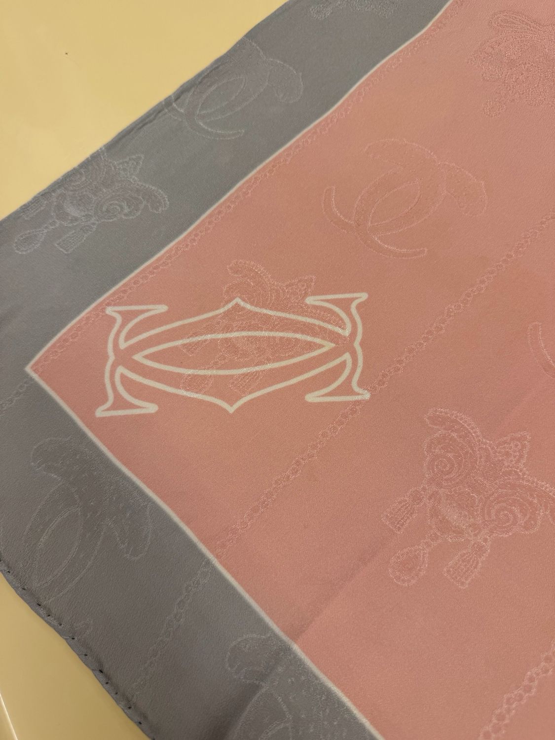 FOULARD CARTIER BICOLOR